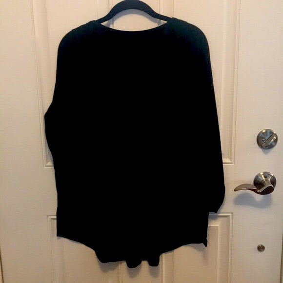 Gap Maternity Top - Picture 3 of 6